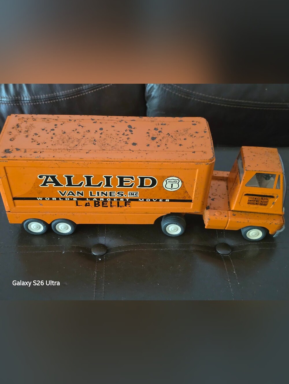Authentic 1960s Mini Tonka Allied Van Lines moving semi-tractor trailer